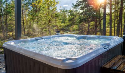 Relaxing Hot Tub Environment